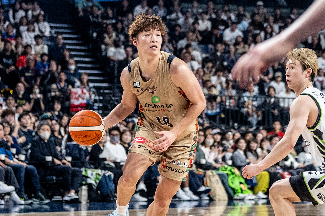 琉球ゴールデンキングス プレー写真
